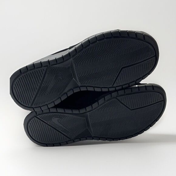 Size 9.5 - Nike Benassi SLP Triple Black - Picture 6 of 7